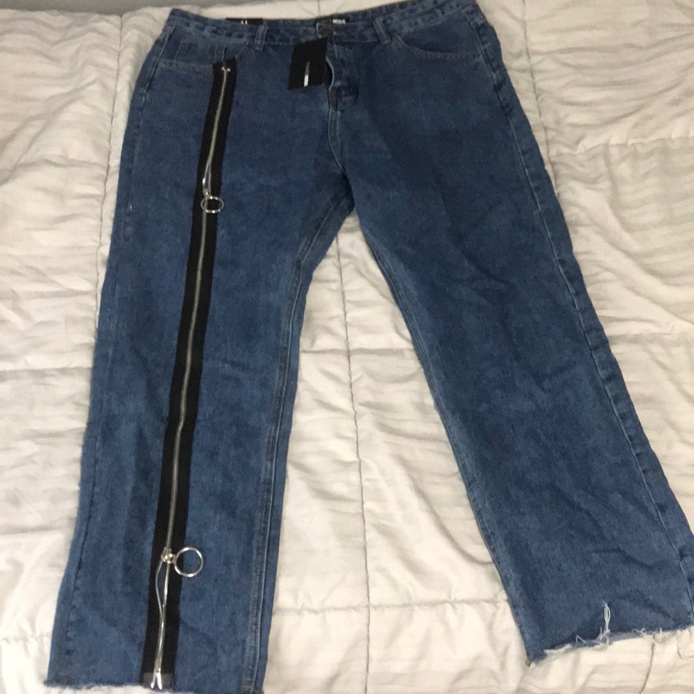 FASHION NOVA boyfriend jeans size 11